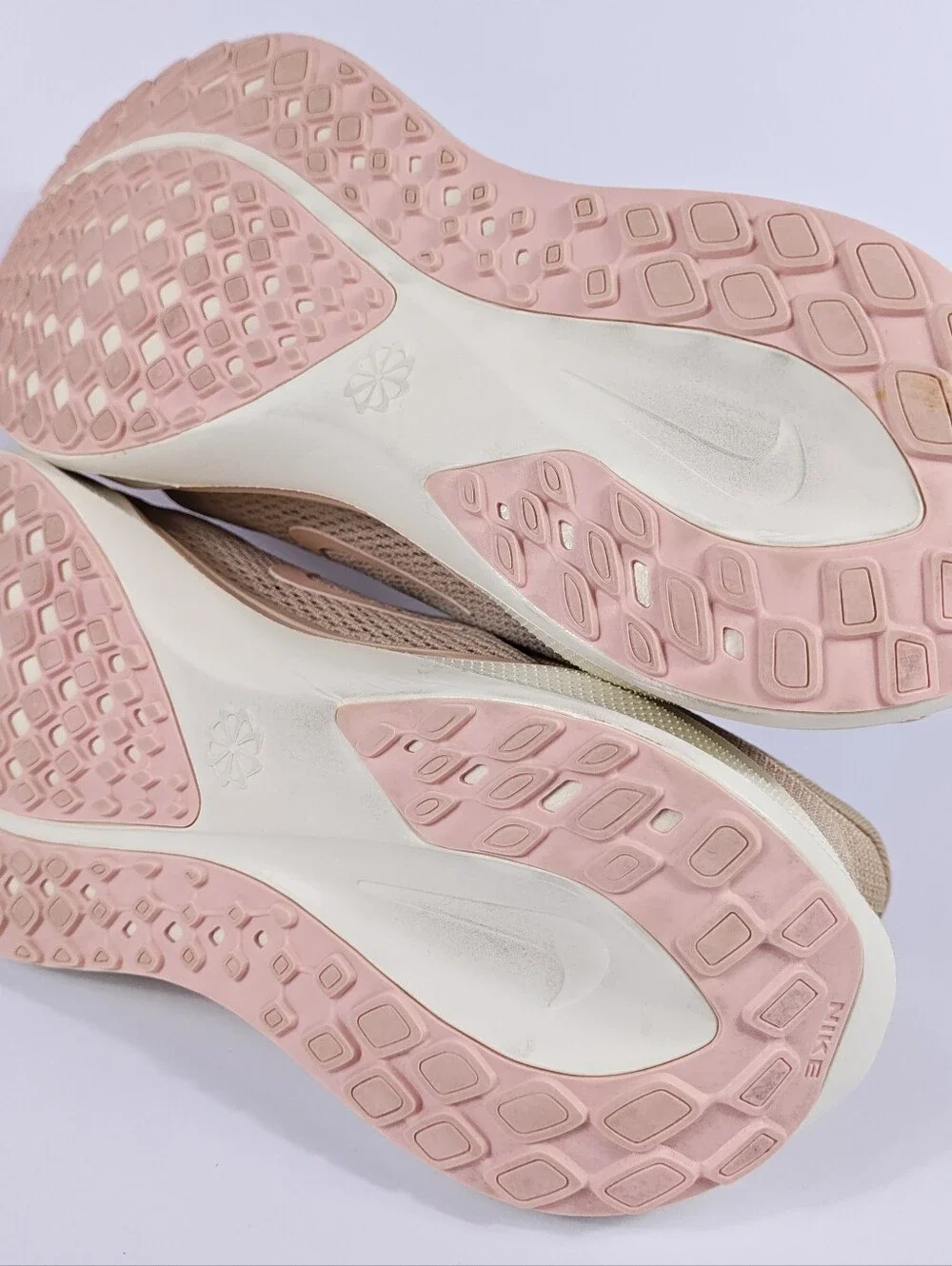 Nike Pegasus 41 Womens 10 Neutral Cushioned Road Running Shoes Beige Pink